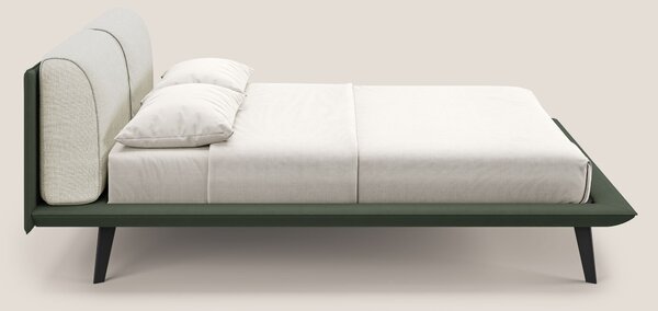 Petra letto di design bicolore con cuscini in piuma, piedini in mogano