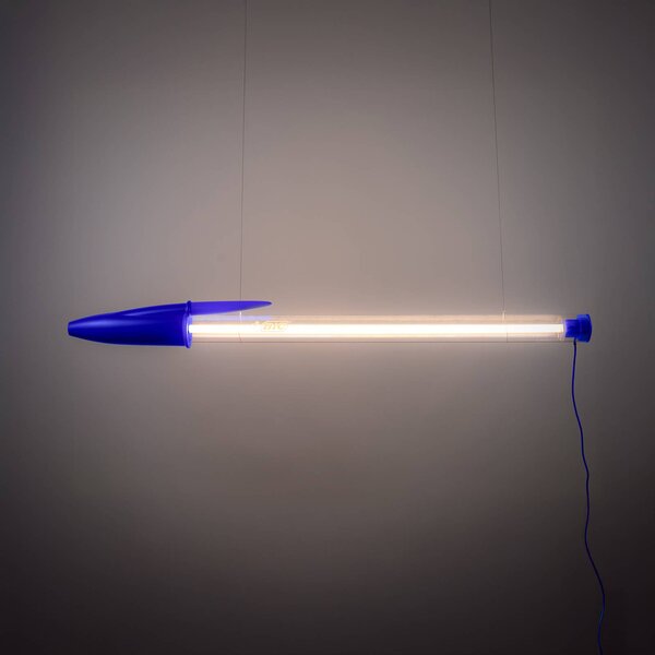 SELETTI Lampada LED a sospensione BIC, blu, lunghezza 173 cm BIC, Blu, Soggiorno / Sala da pranzo, Plastica, Design, Lampada a sospensione