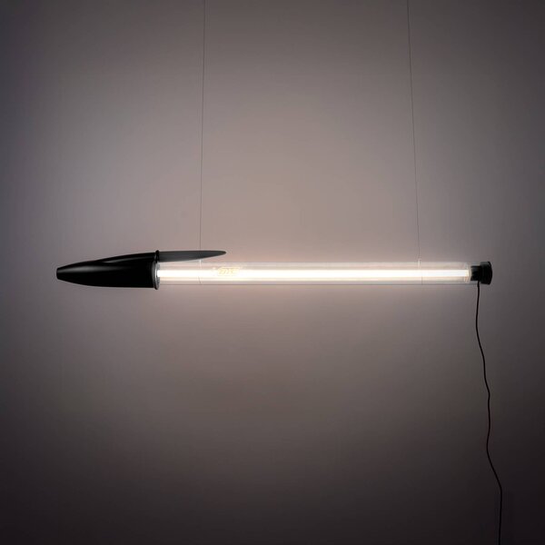 SELETTI Lampada LED a sospensione BIC, nera, lunghezza 173 cm BIC, Nero, Soggiorno / Sala da pranzo, Plastica, Design, Lampada a sospensione