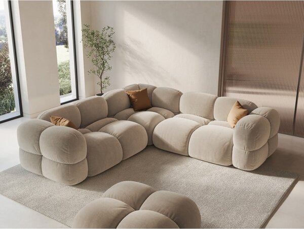 Divano angolare beige con rivestimento in velluto Loretto – Cosmopolitan Design