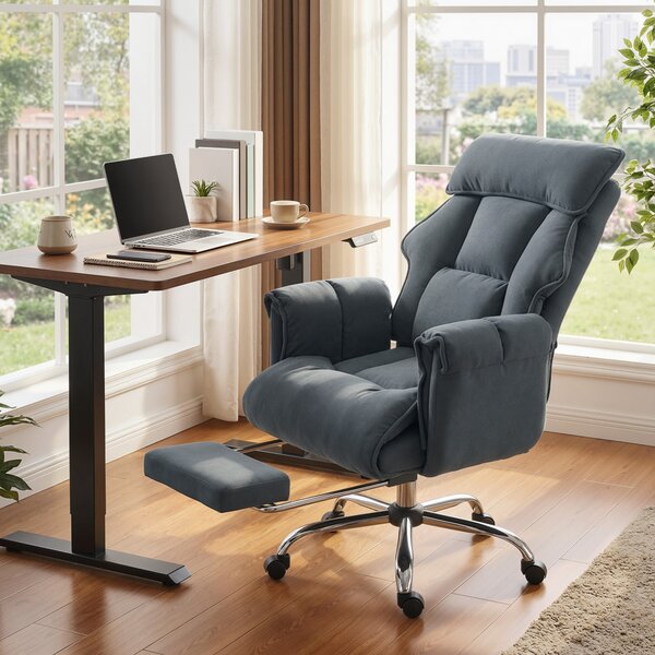 HOMCOM Sedia da ufficio girevole regolabile in altezza con supporto lombare, poggiapiedi, flanella neve, 80 x 80 x 106-114 cm Grigio scuro | Aosom Italy