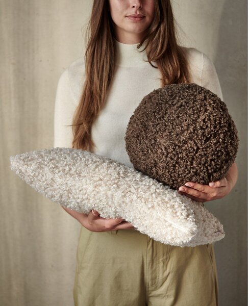 Cuscino decorativo in plush ø 26 cm Teddy – Blomus