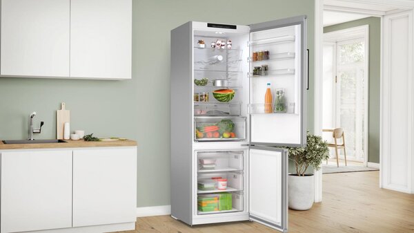 Bosch Frigorifero Combinato Capacit 440 Litri Classe energetica A Raffreddamento No Frost colore Metal Look - KGN492LAF Serie 4