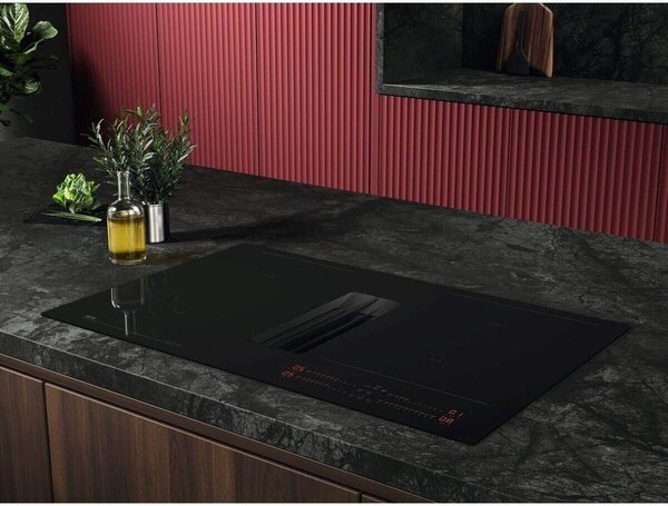 Aeg Piano Cottura a Induzione con Cappa Integrata Filtrante 4 Fuochi Larghezza 80 cm in Vetroceramica colore Nero - NCH84C23CB