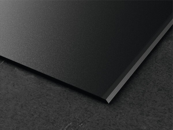 Aeg Piano Cottura Induzione 4 Fuochi Larghezza 61 cm in Vetroceramica colore Nero - NII64B30AZ SaphirMatt Serie 8000 Sense Boil+Fry 60 cm