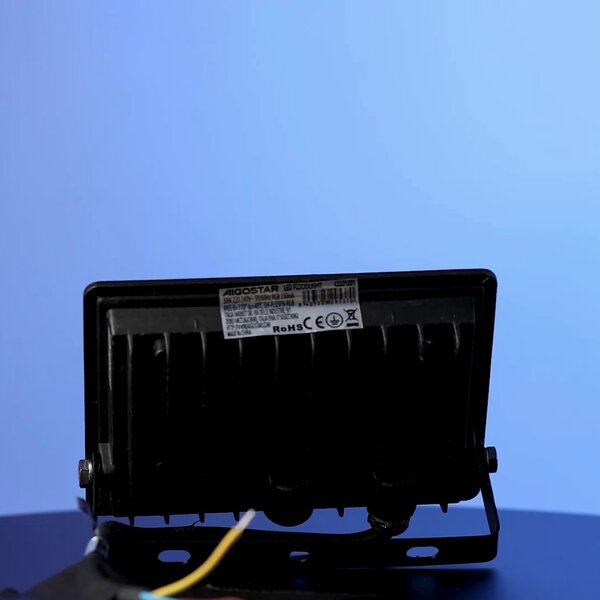 Faro proiettore Led 10W Nero da esterno IP65 RGB luce regolabile e dimmerabile con telecomando Aigostar