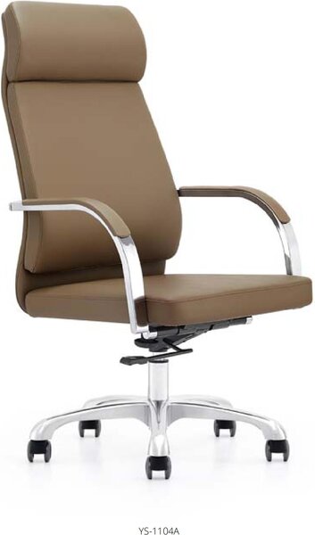 Poltrona in Pelle finta nera con struttura in acciaio inox, moderna ed elegante