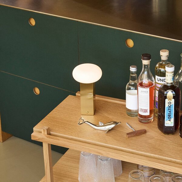 Hübsch Lampada LED da tavolo ricaricabile LOW, color ottone, altezza 20 cm, metallo dimmerabile, Ottone / Oro, Soggiorno / Sala da pranzo, Metallo, Moderno