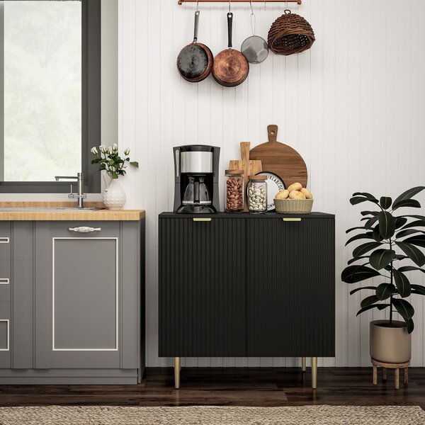 HOMCOM Credenza da cucina con 2 ante, ripiano regolabile e piedi metallici rialzati 80 x 40 x 80 cm Nero | Aosom Italy