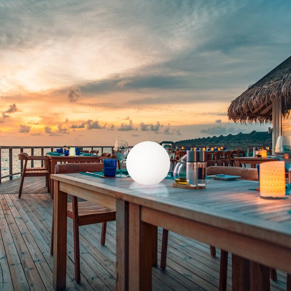FH Lighting Lampada LED solare da esterno Dabus, Ø 30 cm, sfera, bianco, acrilico dimmerabile, Bianco / Opale, Soggiorno / Sala da pranzo, Plastica
