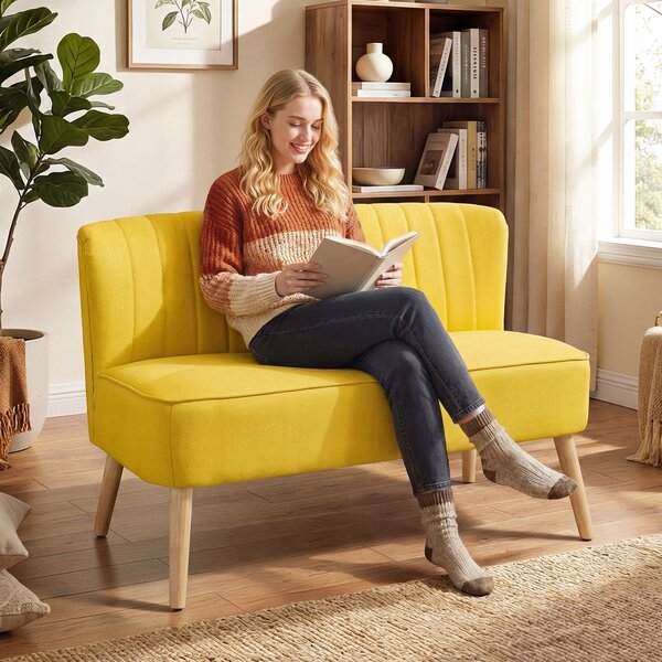 HOMCOM Divano 2 Posti in Tessuto Effetto Lino Senza Braccioli con Gambe in Legno, 117x56.5x77 cm, Giallo | Aosom Italy