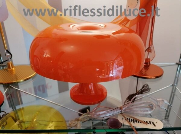 Artemide nessino arancione