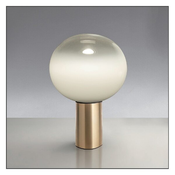 Artemide laguna 16 tavolo struttura ottone