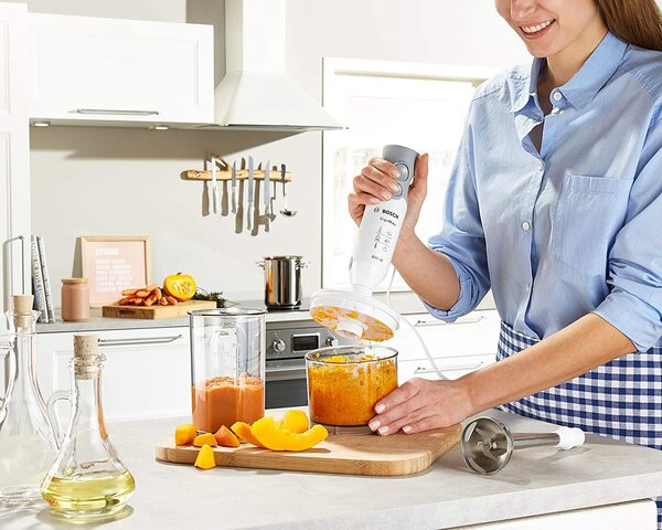 Bosch Frullatore ad Immersione Minipimer Potenza 600 watt + Funzione Turbo 2 Velocit - MSM66120