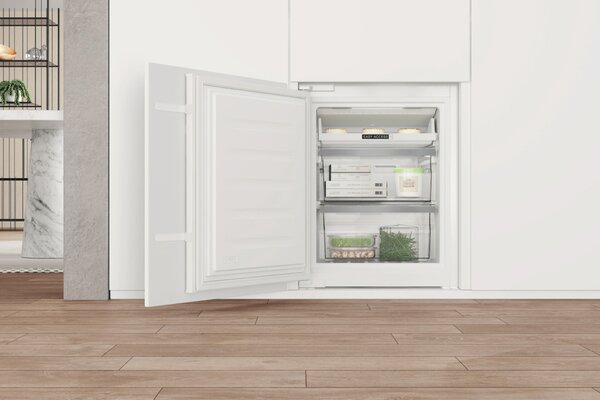 Whirlpool WHC20 T593P Frigorifero da Incasso Combinato Capacit 280 litri Classe energetica D Raffreddamento Ventilato