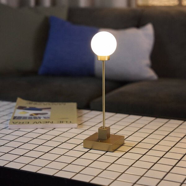 Northern Lampada da tavolo di design Snowball, dimmerabile, Ottone / Oro, Soggiorno / Sala da pranzo, Metallo, Design, Lampada da tavolo