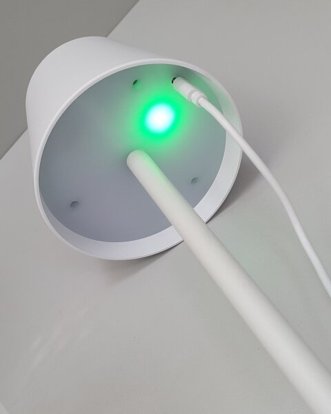 Lampada da tavolo LED dimmerabile touch 5W 5V USB 1200 mAh bianca