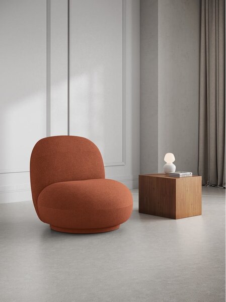 Poltrona in tessuto bouclé color mattone Chuck - Micadoni Home