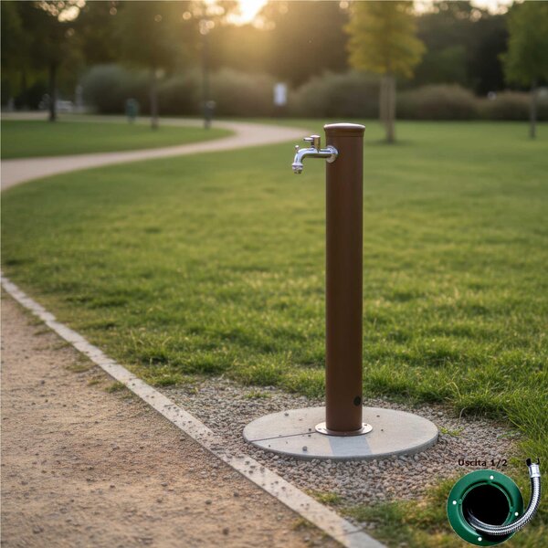 Fontana da Giardino con Rubinetto Dimensioni 16x30x85 cm - peso 7,5kg con tubo rubinetto, Garantita contro la ruggine Colore Ruggine