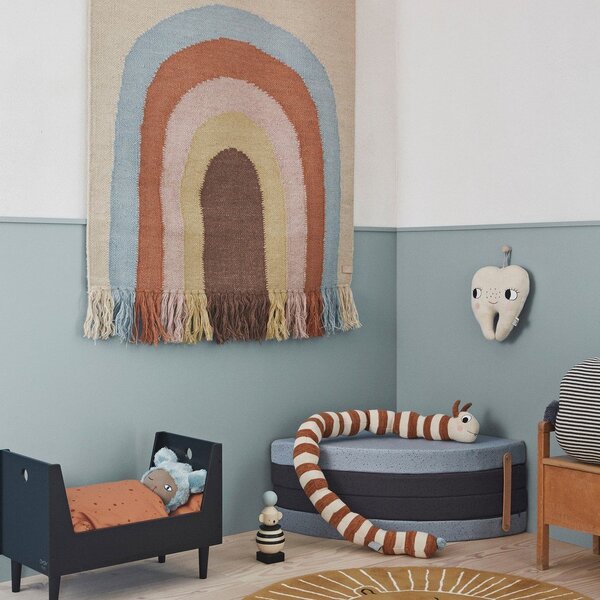 Tappeto per bambini marrone in misto lana ø95 cm Lion – OYOY Mini