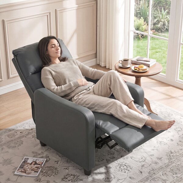 HOMCOM Poltrona Relax Reclinabile Manuale 155° con Poggiapiedi, in Pelle PU, per Soggiorno e Camera, Grigio scuro | Aosom Italy