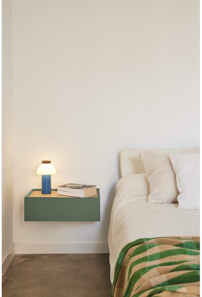 Comodino verde con piano effetto rovere da parete Arista – Teulat