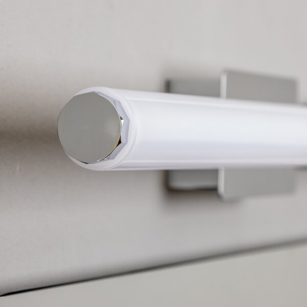 Brilagi - Lampada a LED per specchio da bagno DIANA 10W/230V IP44 cromo lucido