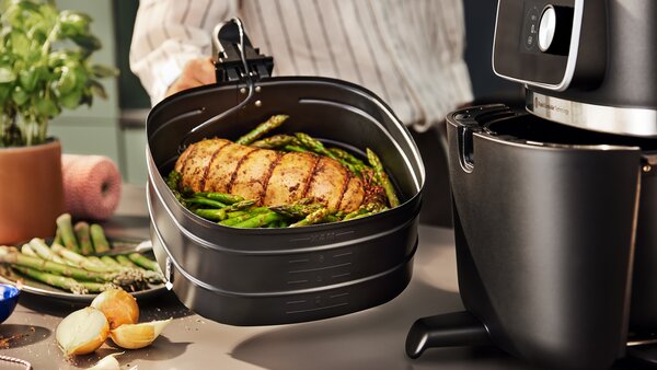 Philips Friggitrice ad Aria Capacit 8.3 Litri Potenza 2200 Watt con Rapid CombiAir e Wifi colore Nero - HD9876/90 7000 Series