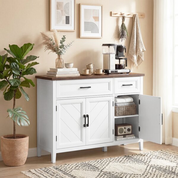 HOMCOM Credenza Cucina in Legno con 3 Ante a Fienili, 2 Cassetti e 2 Ripiani Regolabili, Bianco | Aosom Italy