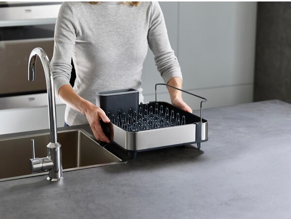 Set di scolapiatti e dispenser di sapone nero/argentato in plastica 36x32 cm Rethink Your Sink – Joseph Joseph