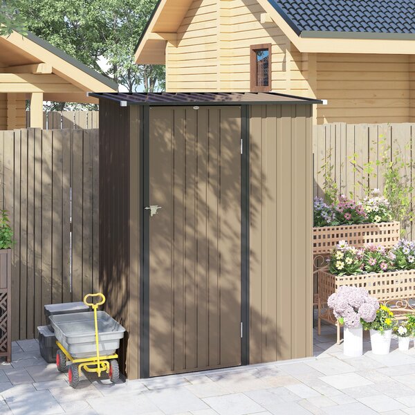 Outsunny Casetta da Giardino con Porta Bloccabile, Capanno Porta Attrezzi in Metallo con Tetto Inclinato, 142x86x189 cm, Marrone | Aosom Italy