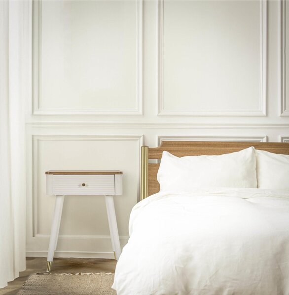 Comodino con cassetto e ripiano in legno bianco, MATERA, Dimensioni 45x32x h 62 cm - Peso 6kg La struttura in legno colore bianco