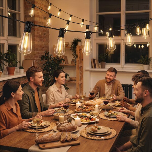 HOMCOM Catena Luminosa da Esterno con 50 Luci LED IP44, in PET e Plastica, 1800x3.8x9 cm, Nero e Trasparente | Aosom Italy
