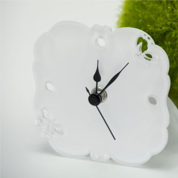 Orologio da tavolo in Metacrilato tagliato al laser CHIC 10x10xh6 cm in bianco trasparente