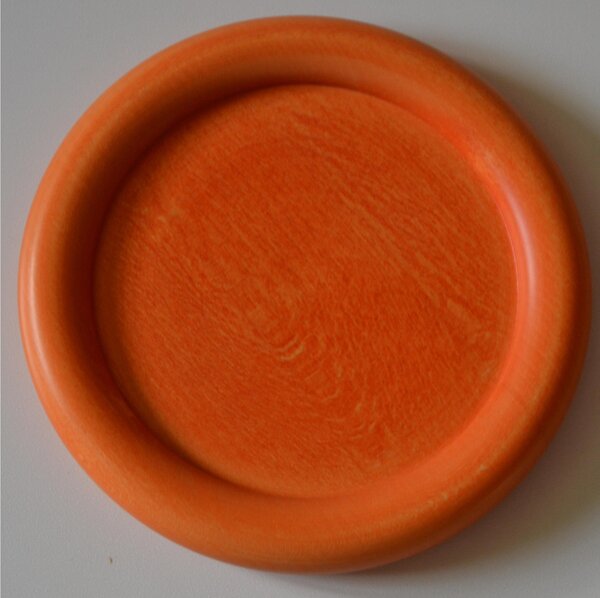 Sottobottiglia in legno di tiglio tornito a mano diametro 13xh1,5 cm Pu� essere usato anche come piattino per il pane colore arancio