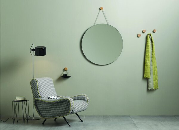 Specchio da Muro dotato di pellicola di sicurezza x i danni dovuti alle schegge con cilindro in legno Rovere Diametro 63 cm Linea RING Faggio Naturale