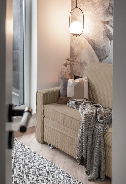Divano letto beige 168 cm Lucky Lucy - Miuform