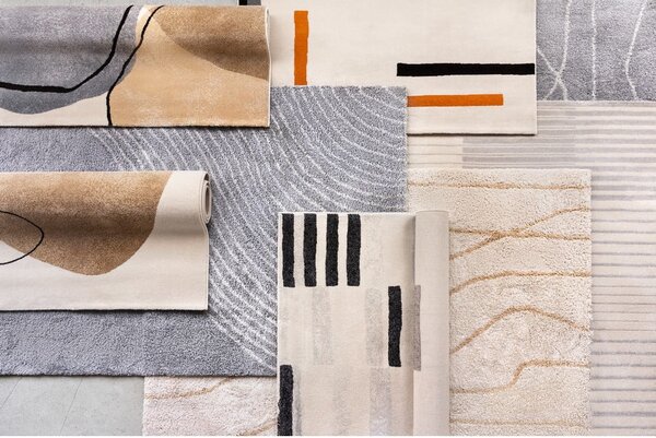 Tappeto beige/color crema 140x200 cm Peblinne – Universal