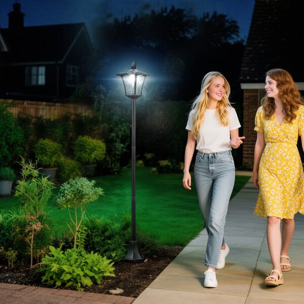 Outsunny Lampione da Giardino 160cm con Luci LED ad Energia Solare, Impermeabilità IP44, Illuminazione Automatica, in Acciaio, Nero | Aosom