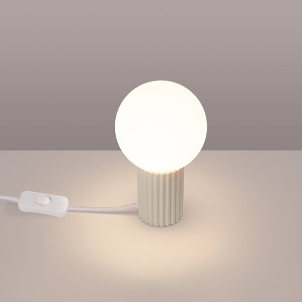 Lampada da tavolo ORBI SOLLUX LIGHTING, Crema / Ambra, Soggiorno / Sala da pranzo, Alluminio, Lampada da tavolo