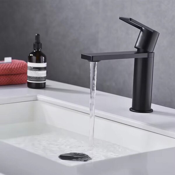 Rubinetto da lavabo Rea Flip Black low