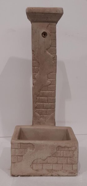 Fontana a colonna DEL BORGO in cemento H 73 cm, 38 x 28 cm
