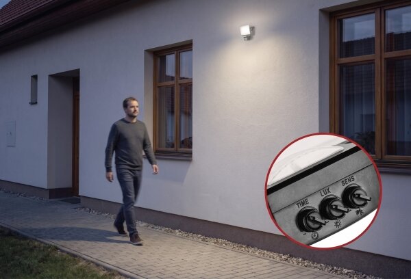 Proiettore LED con sensore di movimento TAMBO EVO LED/20W/230V 4000K IP44 nero