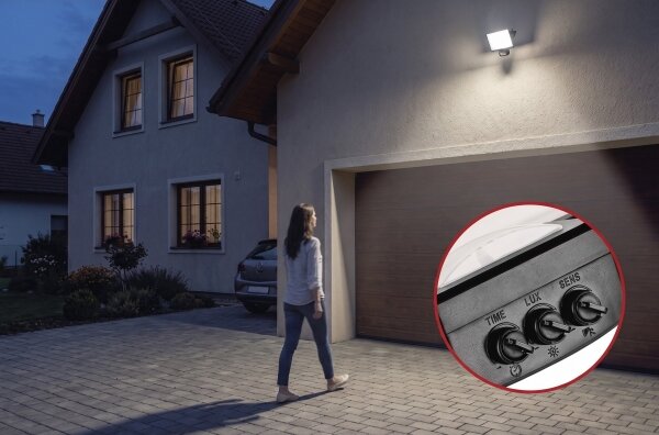 Proiettore LED con sensore di movimento TAMBO EVO LED/30W/230V 4000K IP44 nero