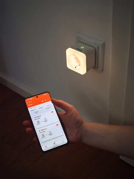 Osram - Presa dimmerabile LED con luce integrata SCHUKO SMART+ NIGHTLIGHT 230V Wi-Fi