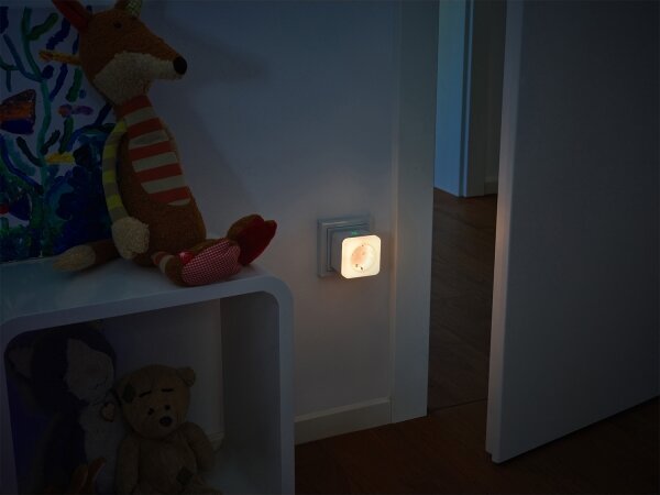 Osram - Presa dimmerabile LED con luce integrata SCHUKO SMART+ NIGHTLIGHT 230V Wi-Fi