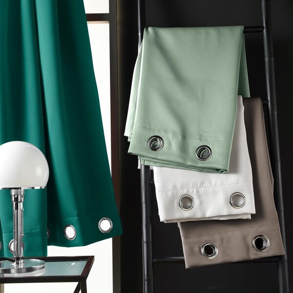 Tenda oscurante verde scuro 135x180 cm Occult – douceur d'intérieur