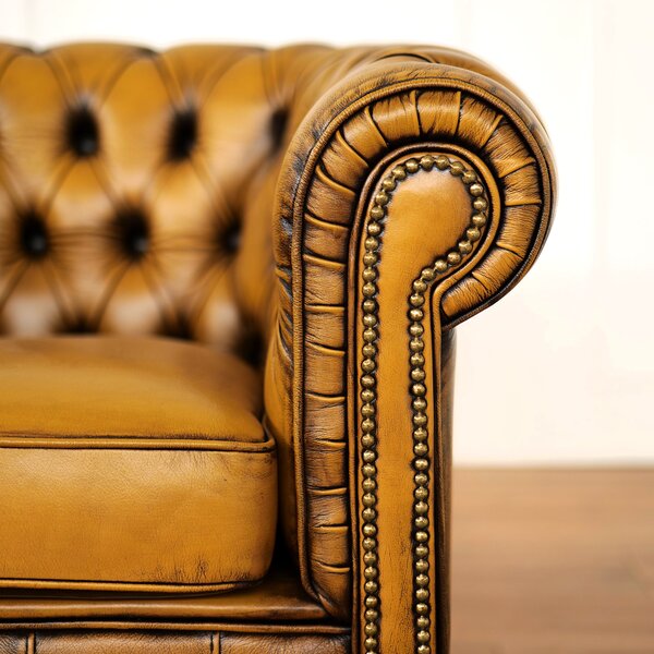 Poltrona Chesterfield Medium Pelle Primo Fiore Giallo Old America - Design Iconico