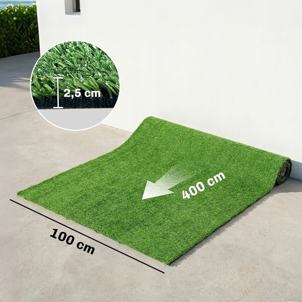 Outsunny Prato Artificiale 1m x 4m, Tappeto Sintetico con Altezza 10mm, Drenante, Verde | Aosom Italy