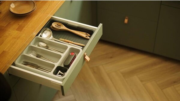 Cassetto portaposate regolabile grigio DrawerStore DrawerStore™ - Joseph Joseph